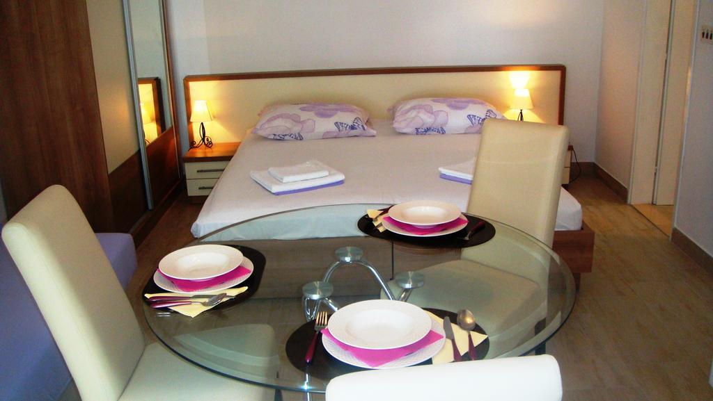 Apartments Topo Hvar Town Exterior photo
