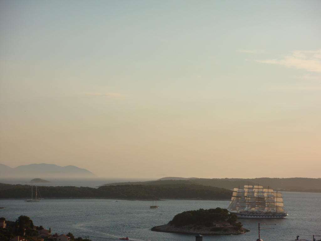 Apartments Topo Hvar Town Exterior photo